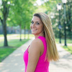 Meet your Posher, Hannah